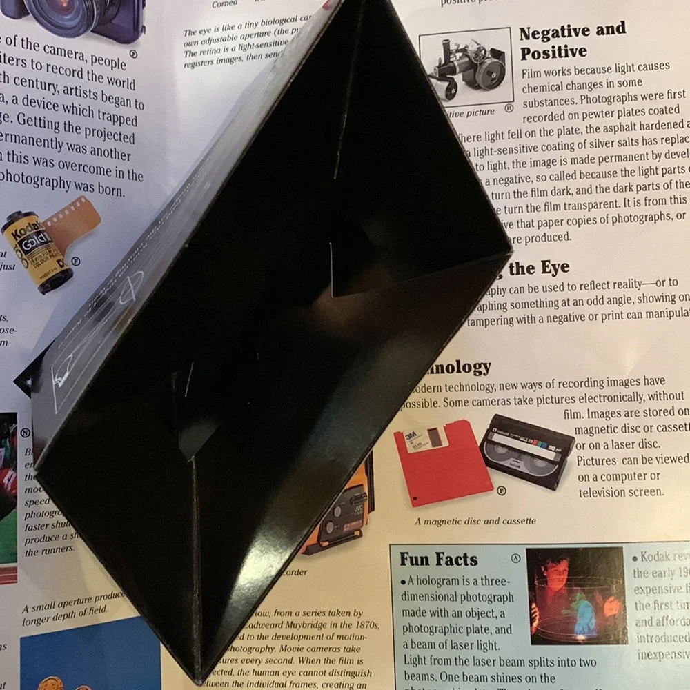 The Most Amazing Science Pop Up Book pop-up magnet compass camera Ages 9+ EUC